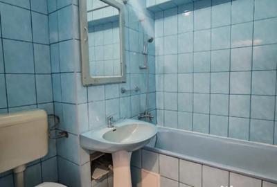 Apartament cu 3 camere semidecomandat în Ultracentral