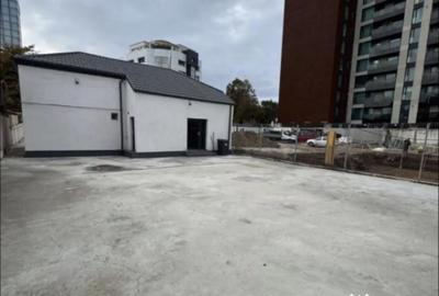 Spațiu comercial, de 96 mp, în Capitol - 2