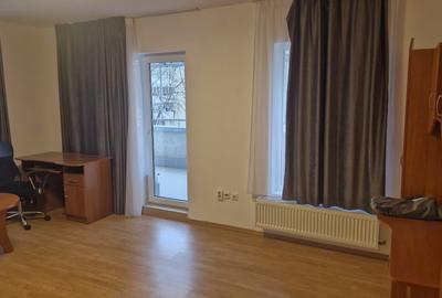 Garsonieră decomandată în Zorilor