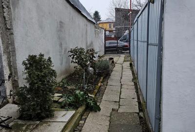 Casă individuală cu 2 camere cu Canalizare în Pajura - 19