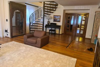 Duplex de Lux de Închiriat – Mamaia, Zona Butoaie - 2