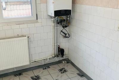 Vand apartament cu 2 camere Rovine - 4