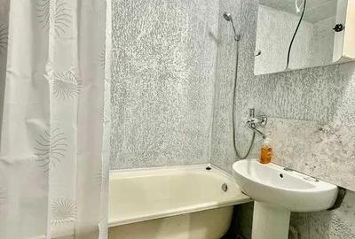 Garsonieră decomandată în 13 Septembrie - 1