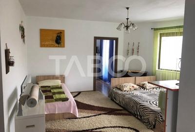 Casa individuala 7 camere cu 500 mp teren in Selimbar - 4