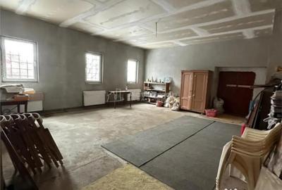 Casă cu 6 camere cu Teren 606 Mp în Central - 4