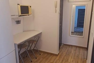 Apartament cu 2 camere semidecomandat în Micro 19 - 7