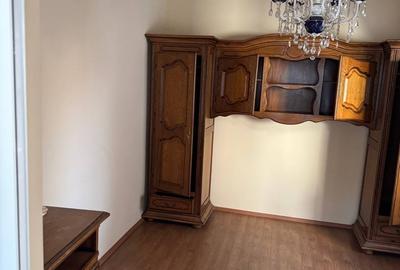 Casă cu 7 camere cu Teren 490 Mp în Central - 18