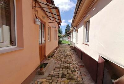 Casa + magazin - Strada Lunga - cu teren de 200 mp si gradina de 400 m - 3