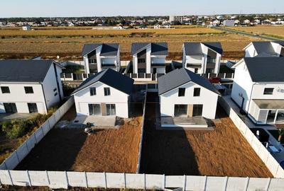 Casă cu 4 camere cu Teren 386 Mp în Berceni