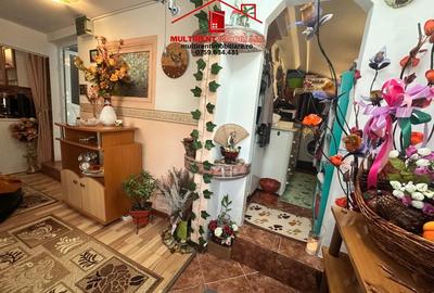 Strada Gavrilov Corneliu - Casa de vanzare cu centrala pe gaz! - 1
