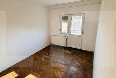 Apartament cu 3 camere în Micălaca - 9