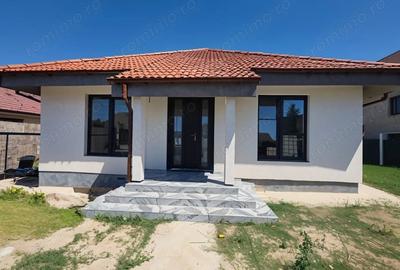 Casă cu 4 camere cu Teren 609 Mp în Central - 12