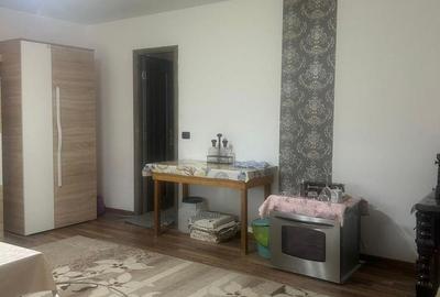 Casă cu Teren 115 Mp în Surduc - 4