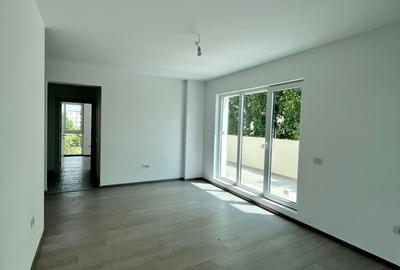 Apartament cu 2 camere decomandat în Metalurgiei