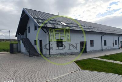 Spațiu comercial, de 180 mp, în Central - 4