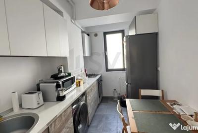 Apartament cu 2 camere decomandat în Iancului
