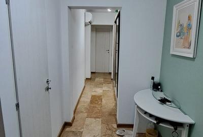 Apartament cu 3 camere decomandat în Girocului - 6