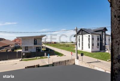 Casă cu 4 camere în Sântandrei