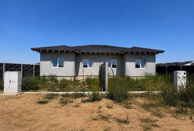 Duplex cu 3 camere cu Canalizare în Moșnița Nouă