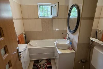 Apartament cu 3 camere decomandat în Republicii - 2
