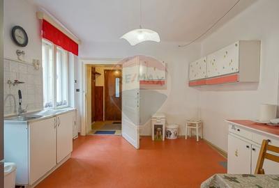 Apartament cu potential deosebit, pe str. Republicii - Centrul Istoric - 5