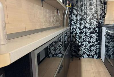 MIRCEA CEL BATRAN, Apartament 3 camere DECOMANDAT, 54 mp, 89 - 7