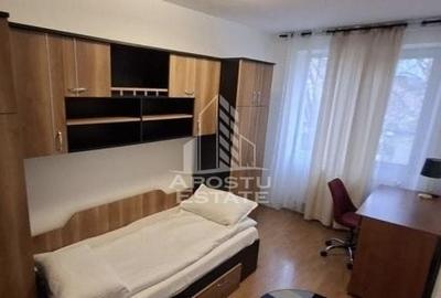 Apartament cu 3 camere semidecomandat, mobilat în Medicină - 9