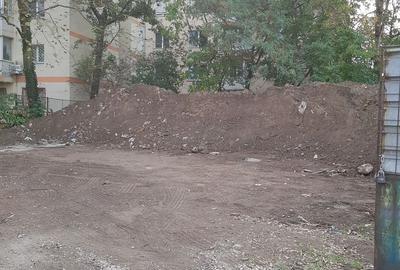 Teren Construcții intravilan de 1225 mp, în Moșilor - 3