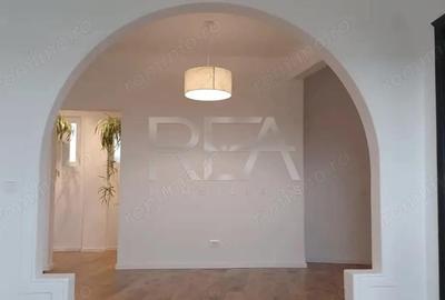 PENTHOUSE ULTRACENTRAL CU VEDERE PANORAMICA - 9