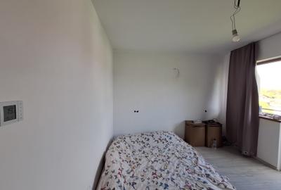 Duplex cu 5 camere cu Canalizare în Dezmir - 7
