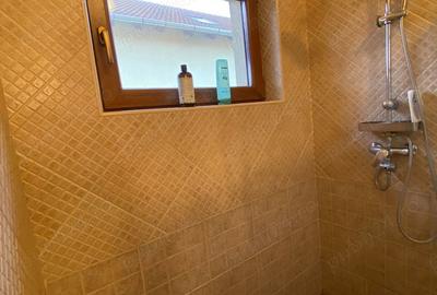 Vand casa in Giroc centru - 10