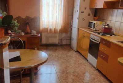 RECO. APARTAMENT 3 CAMERE , DECEBAL - 8
