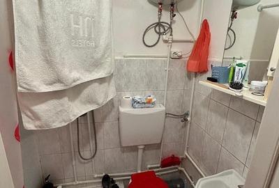 Garsonieră nedecomandată în Central - 1