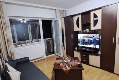 Apartament cu 2 camere semidecomandat în Casa de Cultură - 6