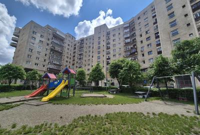 Apartament cu 3 camere decomandat, mobilat în Central - 31