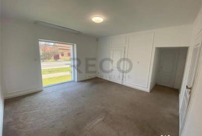 Spațiu comercial, de 79 mp, în Central - 1