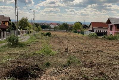 Teren de 700 mp, în Central - 1