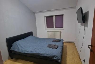 Apartament de vanzare 3 camere zona INEL I - 8