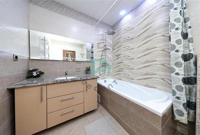 Apartament cu 3 camere decomandat în Tractorul - 11