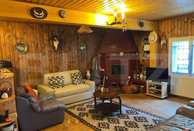 Casă cu 3 camere cu Teren 2243 Mp în Central - 14