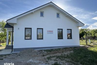 Casă cu 3 camere cu Teren 120 Mp în Sud - 6