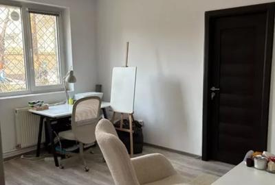 Apartament cu 3 camere semidecomandat, mobilat în Cotroceni