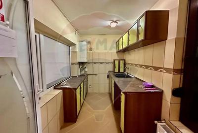 Spațiu comercial, de 100 mp, în Nord - 4