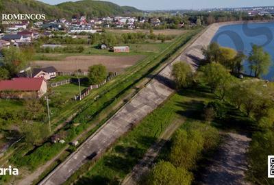 Casă cu 3 camere cu Teren 1428 Mp în Budeasa - 2