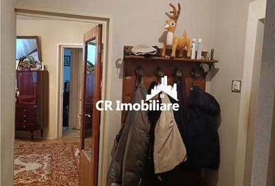 Apartament cu 3 camere semidecomandat în Dristor - 2
