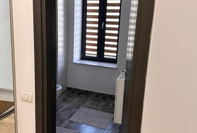 Centru - Tomis Mall, spatiu ideal BIROURI + REZIDENTA,/BIROURI,  etaj 1+M, - 14