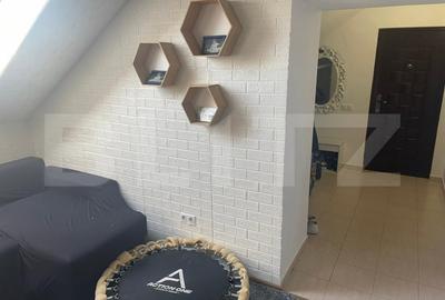 Apartament cu 3 camere semidecomandat, mobilat în Sânpetru - 3