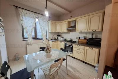 Casă cu 5 camere cu Teren 550 Mp în Corbeanca - 3