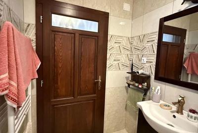 Casă cu 5 camere cu Teren 3885 Mp în Vermeș - 12