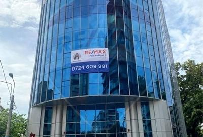 Spatiu comercial / spatii de birouri de inchiriat Central - 1
